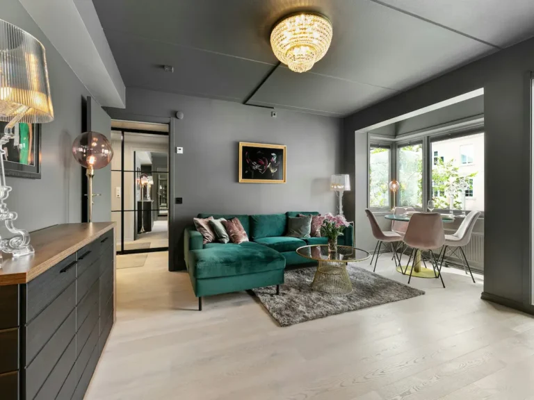 living room paint trends 2025